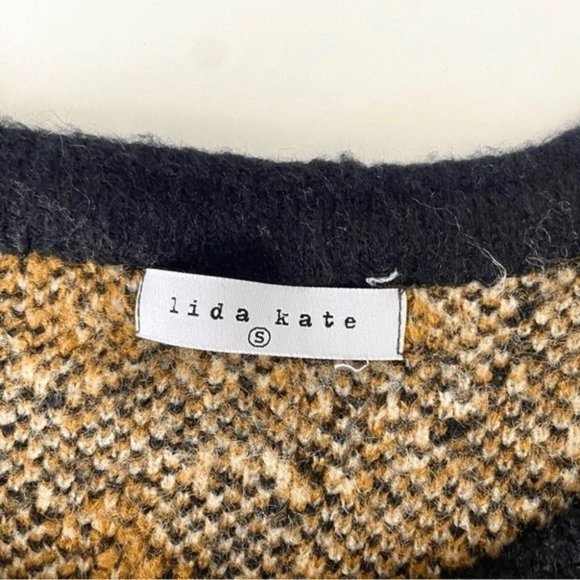 Lida Kate Oversized Cheetah Print Fuzzy Warm Boutique Sweater Size S - Picture 4 of 7